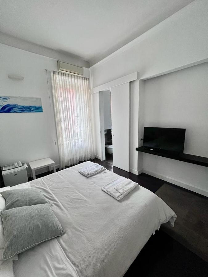 B&B Azuni Home 로마 외부 사진